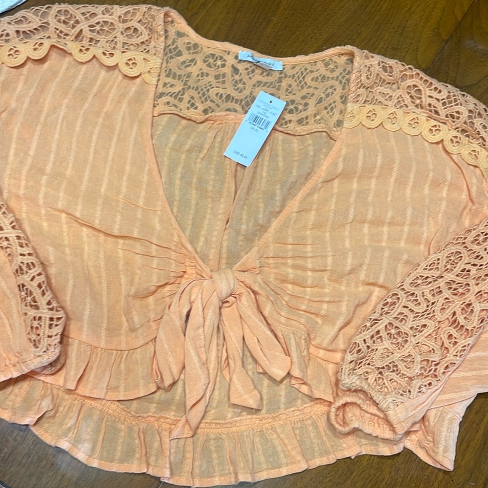 American Eagle crop top size XL